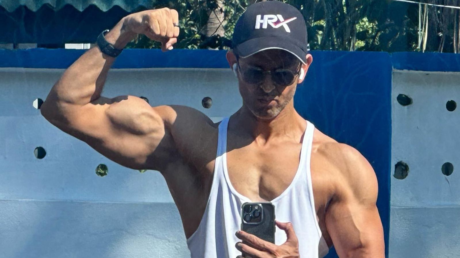 Hrx workout sales